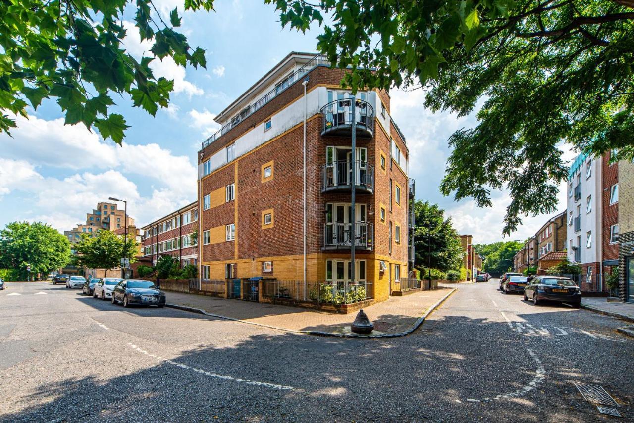 Pass The Keys Delightful Apartment Close To River In Se16 Londres Exterior foto