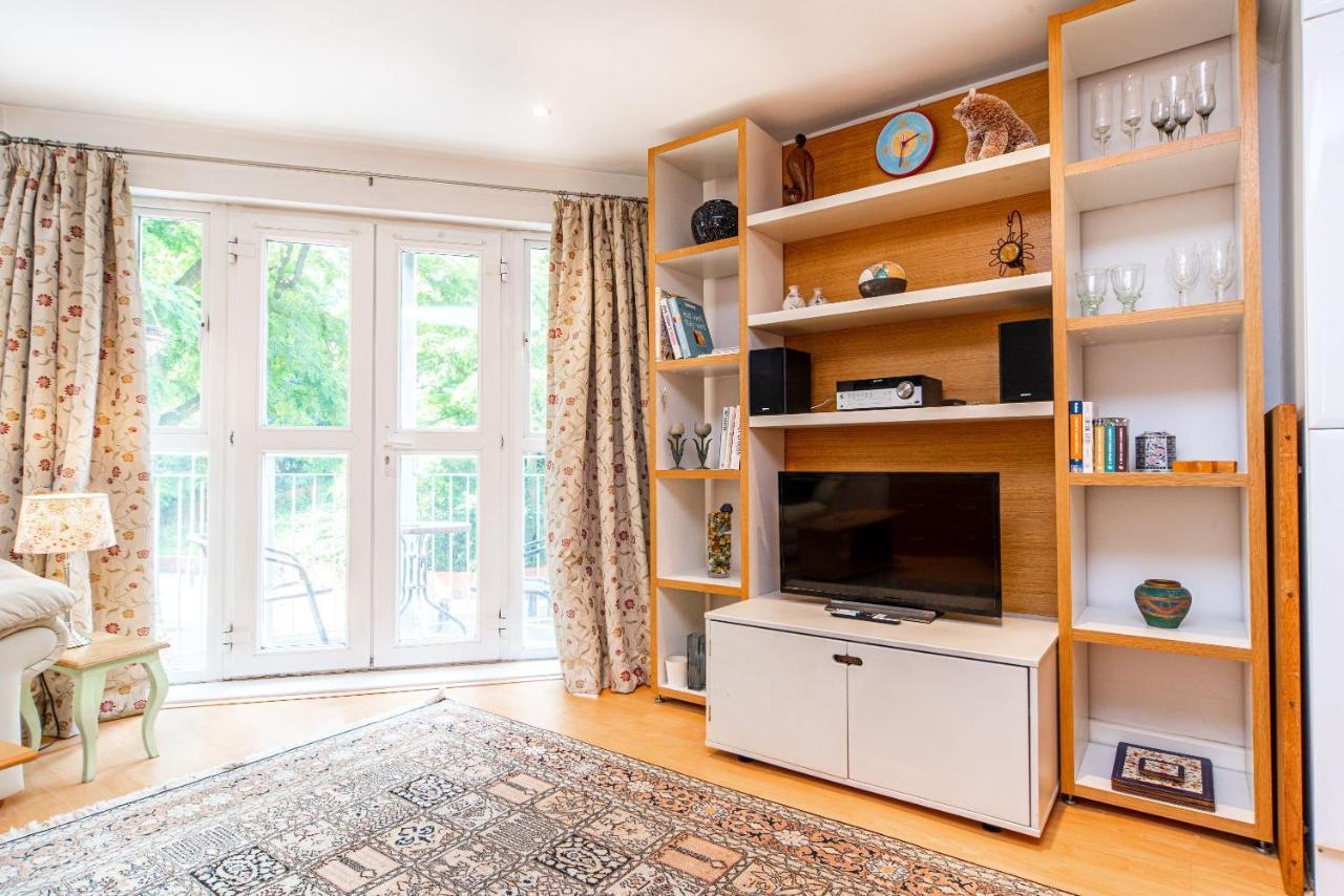 Pass The Keys Delightful Apartment Close To River In Se16 Londres Exterior foto